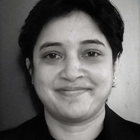 Headshot of Avanti Gokhale Headshot