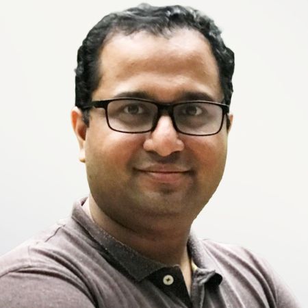 Headshot of Debayan Dey, PhD Headshot